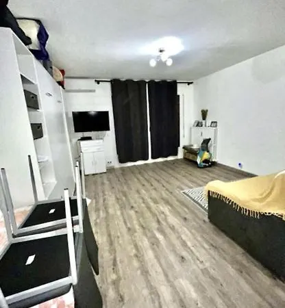 Studio 32m2 Avec Terrasse+parking *